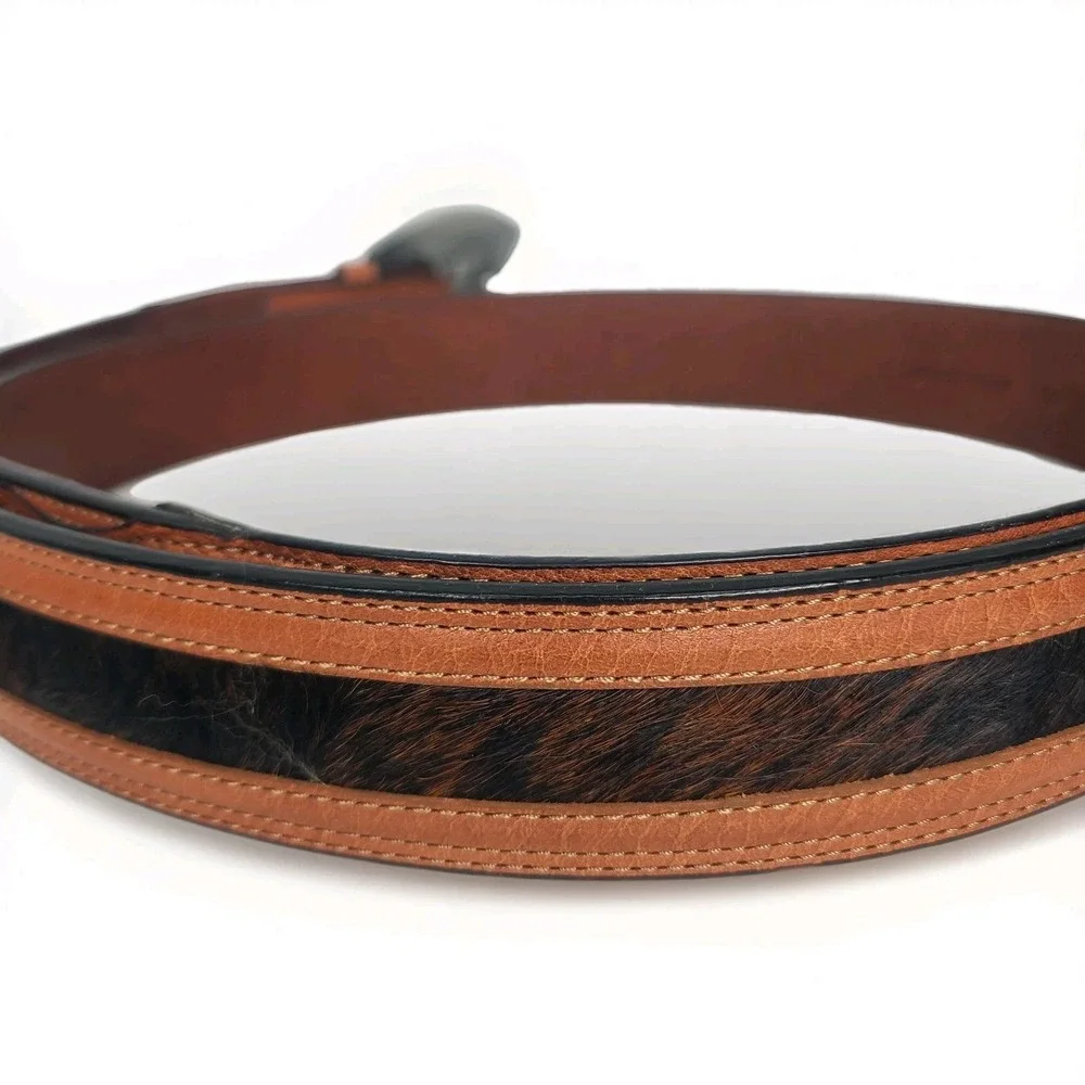 John Deere Leather Men's‎ Belt Size 46 Deer Logo Calf Hair Accents Green Yellow
